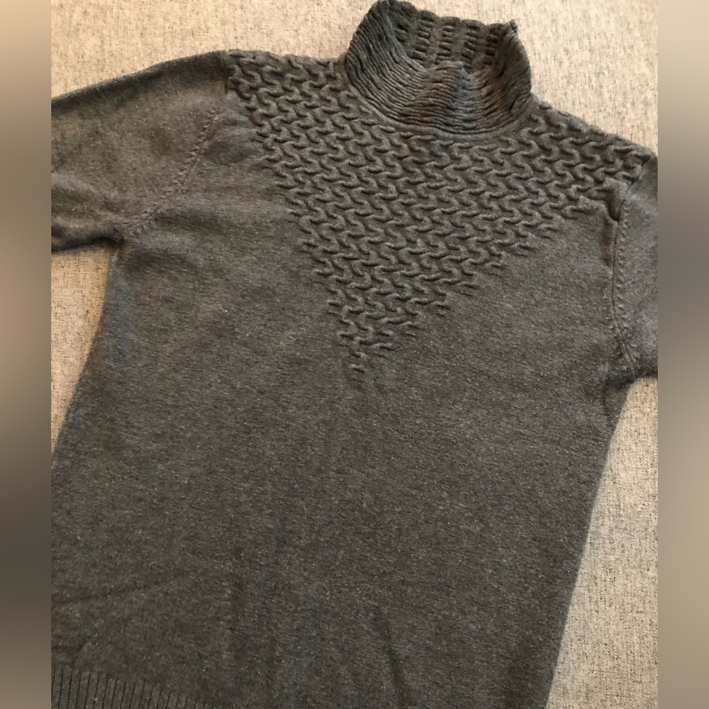 Women’s Sweater